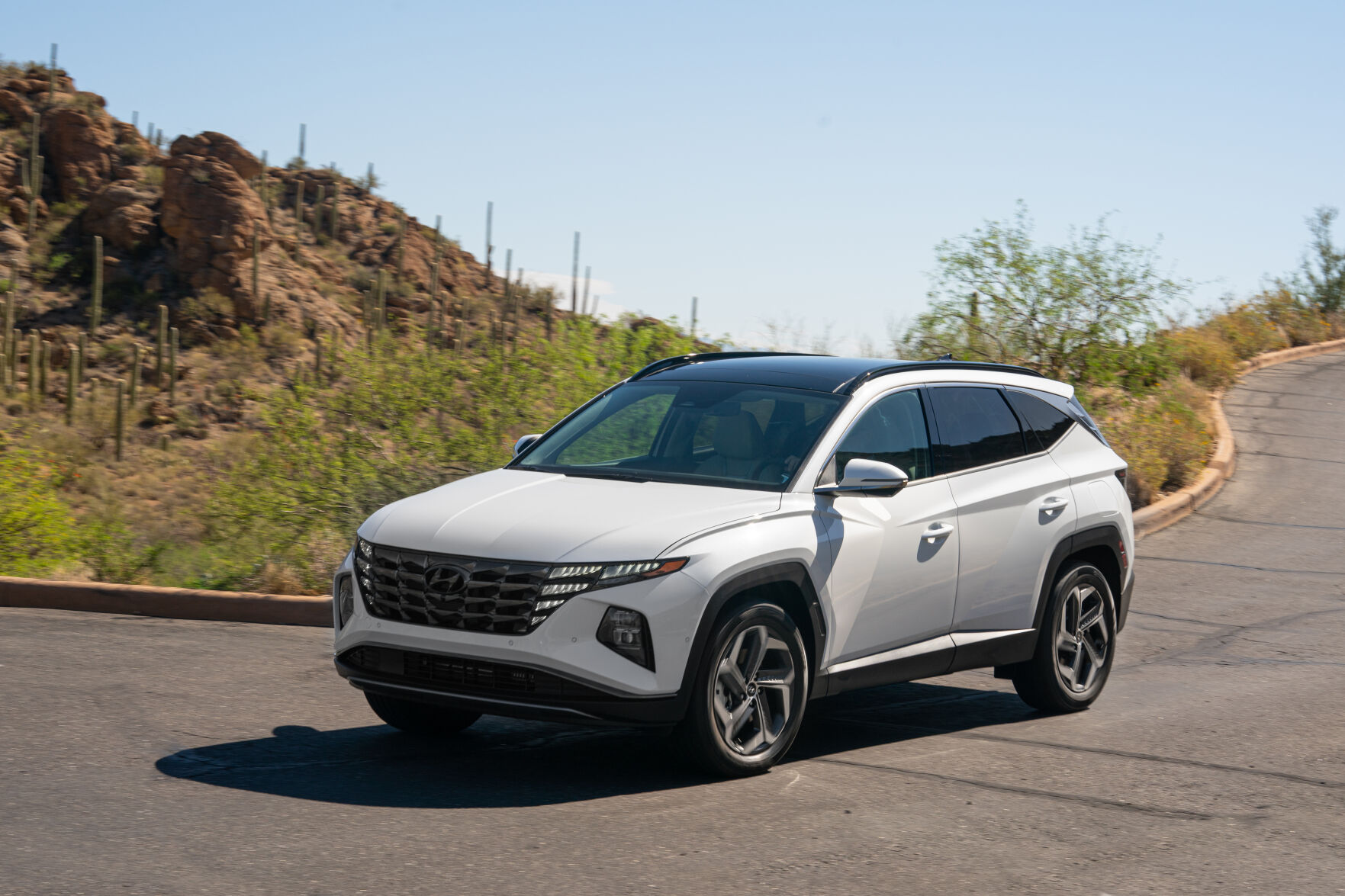 hyundai2022tucsonHybrid1219a.jpg
